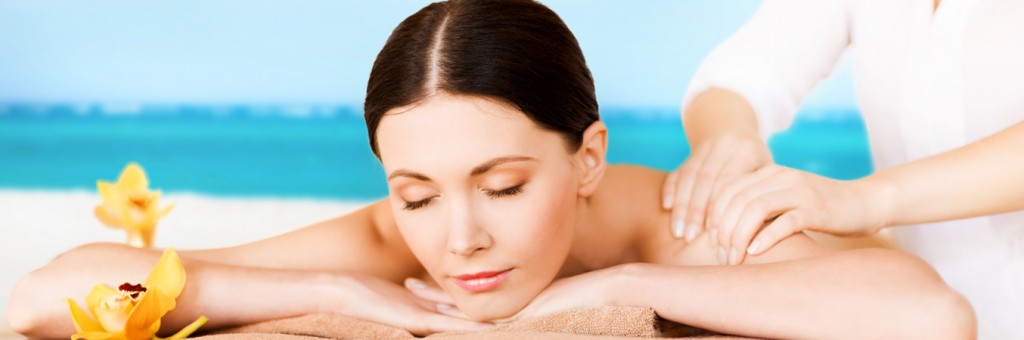 massage-on-the-beach